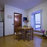 Genovese Al Mare Апарт-отель *