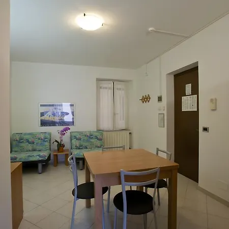 Aparthotel Genovese Al Mare Varazze
