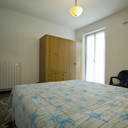 Genovese Al Mare Aparthotel