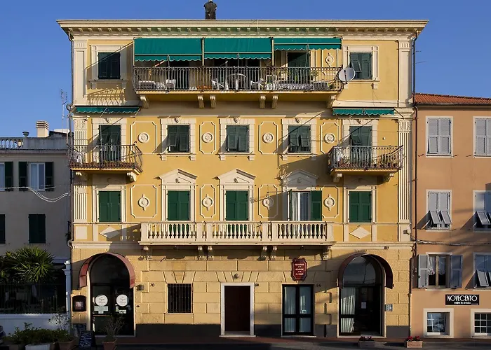 Apartahotel Genovese Al Mare Varazze