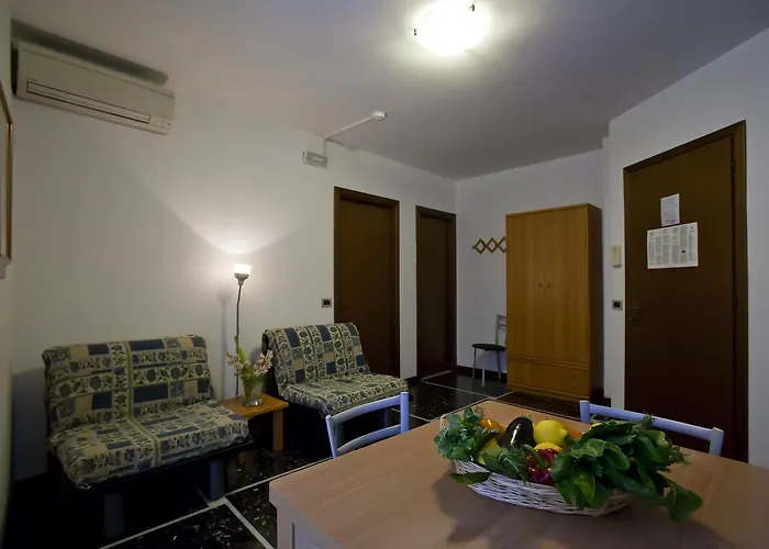 شقة فندقية Genovese Al Mare فاراتسي