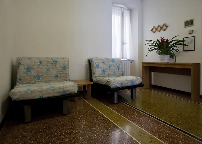 Genovese Al Mare فاراتسي