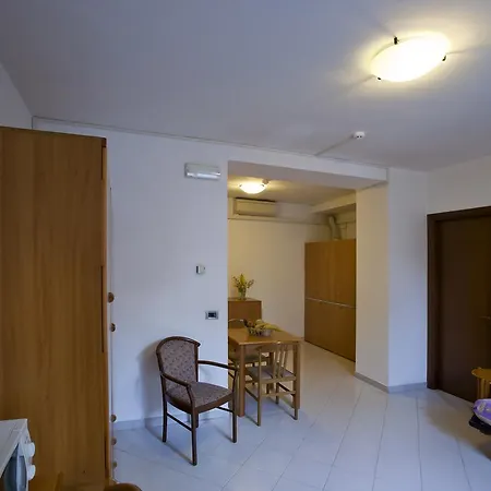 Genovese Al Mare 3* Varazze