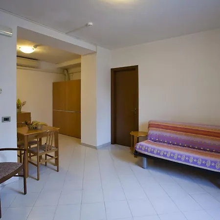 Genovese Al Mare 3* Varazze