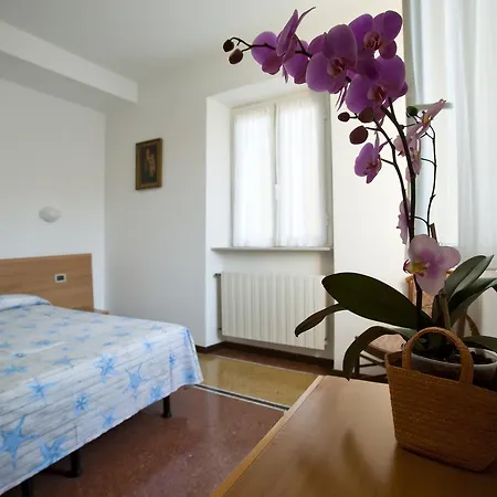 Genovese Al Mare 3* Varazze